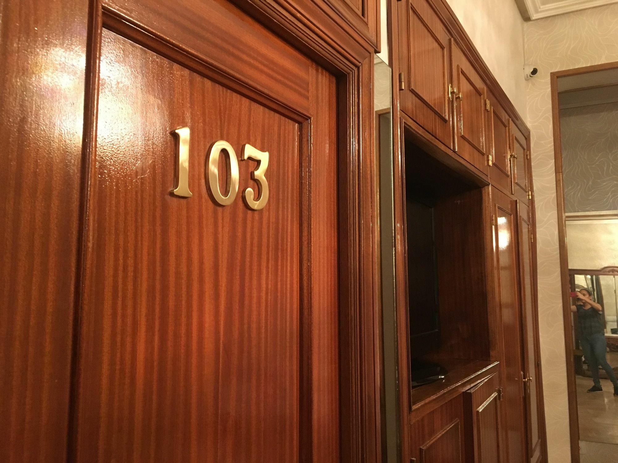 Hostal Rias Bajas Madrid Luaran gambar